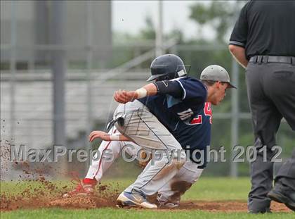 Thumbnail 3 in Wilton @ McMahon (FCIAC Quarterfinal) photogallery.
