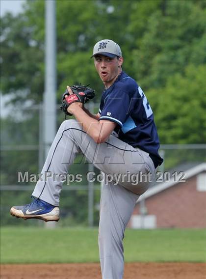 Thumbnail 2 in Wilton @ McMahon (FCIAC Quarterfinal) photogallery.