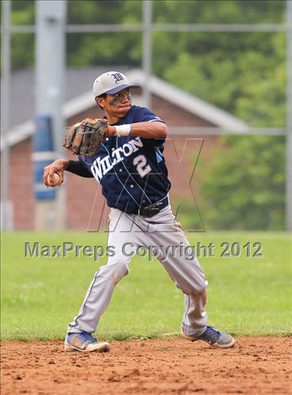 Thumbnail 3 in Wilton @ McMahon (FCIAC Quarterfinal) photogallery.
