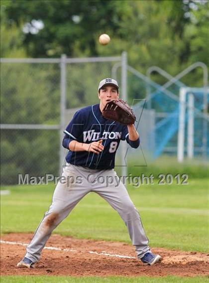 Thumbnail 1 in Wilton @ McMahon (FCIAC Quarterfinal) photogallery.