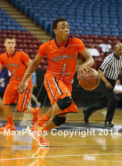 Thumbnail 2 in Folsom vs. Cosumnes Oaks (CIF NorCal Regional D2 Final) photogallery.