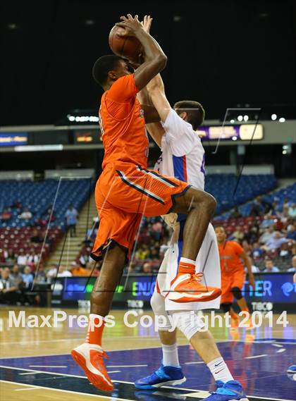 Thumbnail 1 in Folsom vs. Cosumnes Oaks (CIF NorCal Regional D2 Final) photogallery.