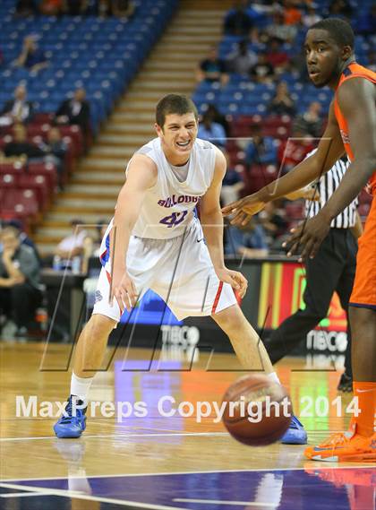 Thumbnail 1 in Folsom vs. Cosumnes Oaks (CIF NorCal Regional D2 Final) photogallery.
