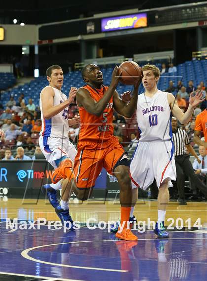 Thumbnail 2 in Folsom vs. Cosumnes Oaks (CIF NorCal Regional D2 Final) photogallery.