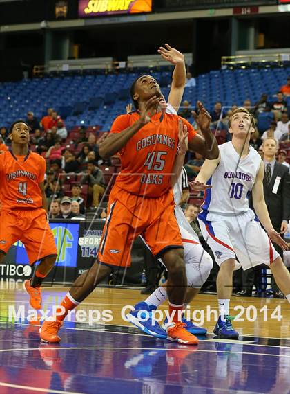 Thumbnail 3 in Folsom vs. Cosumnes Oaks (CIF NorCal Regional D2 Final) photogallery.