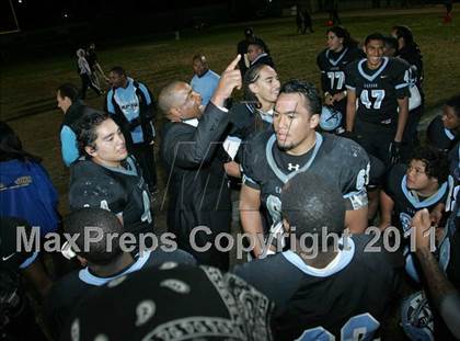 Thumbnail 1 in Carson vs. Garfield (CIF LACS Playoffs) photogallery.