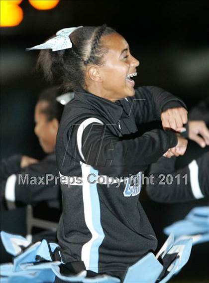 Thumbnail 2 in Carson vs. Garfield (CIF LACS Playoffs) photogallery.