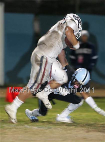 Thumbnail 1 in Carson vs. Garfield (CIF LACS Playoffs) photogallery.
