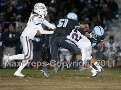 Thumbnail 1 in Carson vs. Garfield (CIF LACS Playoffs) photogallery.