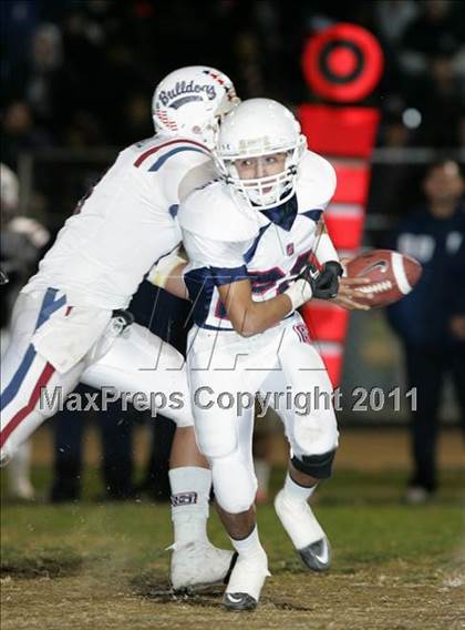 Thumbnail 3 in Carson vs. Garfield (CIF LACS Playoffs) photogallery.