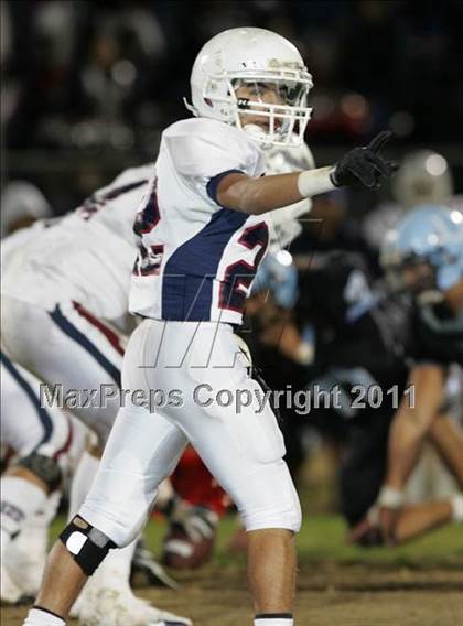 Thumbnail 2 in Carson vs. Garfield (CIF LACS Playoffs) photogallery.