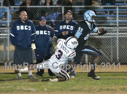 Thumbnail 3 in Carson vs. Garfield (CIF LACS Playoffs) photogallery.