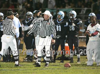 Thumbnail 3 in Carson vs. Garfield (CIF LACS Playoffs) photogallery.