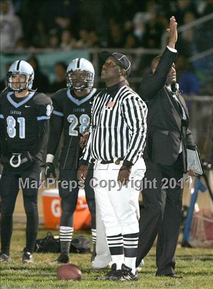 Thumbnail 2 in Carson vs. Garfield (CIF LACS Playoffs) photogallery.
