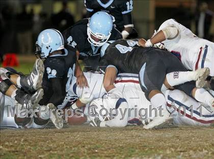 Thumbnail 1 in Carson vs. Garfield (CIF LACS Playoffs) photogallery.