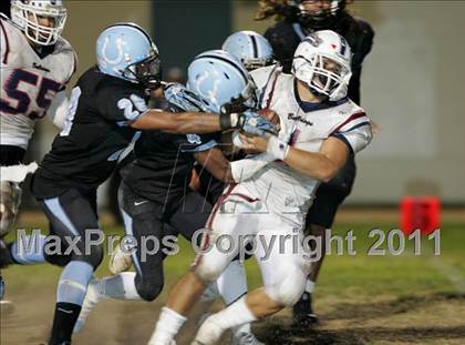 Thumbnail 2 in Carson vs. Garfield (CIF LACS Playoffs) photogallery.
