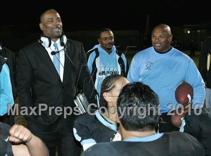 Thumbnail 2 in Carson vs. Garfield (CIF LACS Playoffs) photogallery.