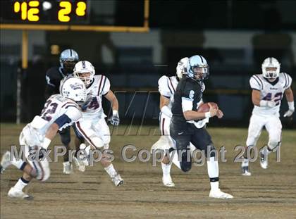Thumbnail 2 in Carson vs. Garfield (CIF LACS Playoffs) photogallery.