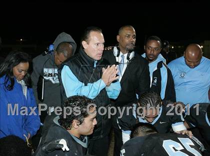 Thumbnail 2 in Carson vs. Garfield (CIF LACS Playoffs) photogallery.