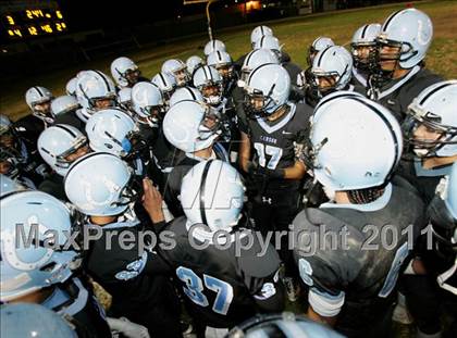 Thumbnail 1 in Carson vs. Garfield (CIF LACS Playoffs) photogallery.