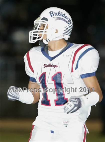 Thumbnail 1 in Carson vs. Garfield (CIF LACS Playoffs) photogallery.