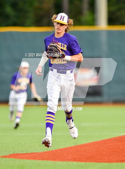 Thumbnail 3 in Hallsville vs. Wakeland (UIL 5A Regional Final) photogallery.