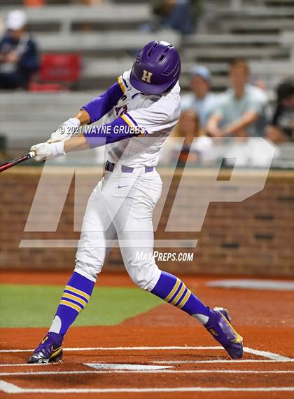 Thumbnail 2 in Hallsville vs. Wakeland (UIL 5A Regional Final) photogallery.