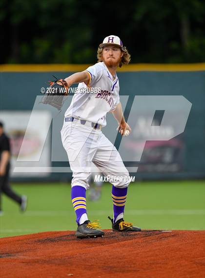 Thumbnail 2 in Hallsville vs. Wakeland (UIL 5A Regional Final) photogallery.