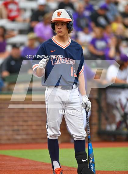 Thumbnail 3 in Hallsville vs. Wakeland (UIL 5A Regional Final) photogallery.