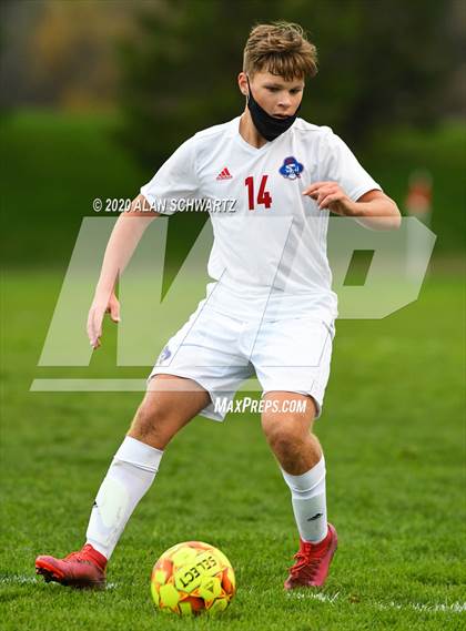 Thumbnail 3 in Fairport vs. Victor photogallery.