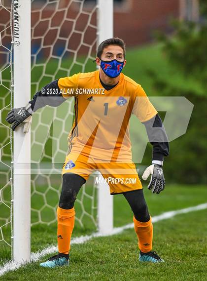 Thumbnail 2 in Fairport vs. Victor photogallery.