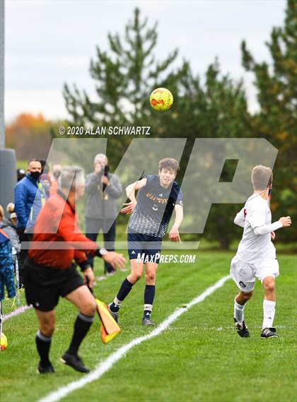 Thumbnail 3 in Fairport vs. Victor photogallery.