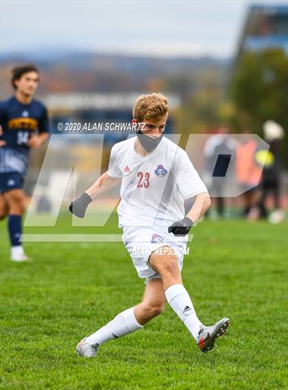 Thumbnail 1 in Fairport vs. Victor photogallery.