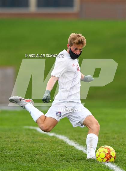 Thumbnail 3 in Fairport vs. Victor photogallery.