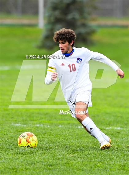 Thumbnail 3 in Fairport vs. Victor photogallery.