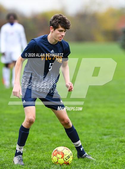 Thumbnail 2 in Fairport vs. Victor photogallery.
