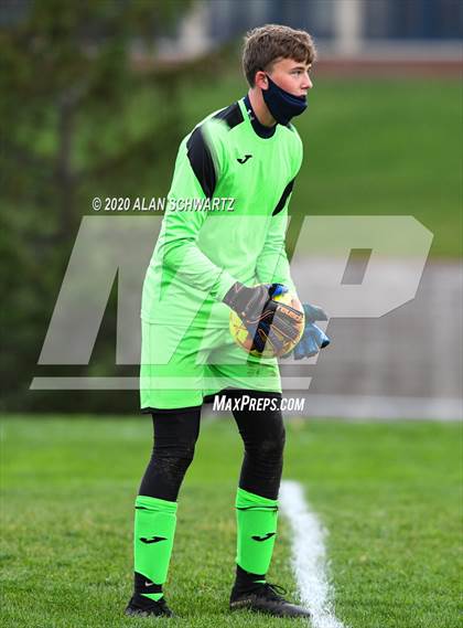 Thumbnail 2 in Fairport vs. Victor photogallery.