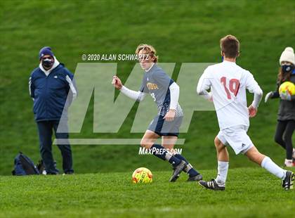Thumbnail 2 in Fairport vs. Victor photogallery.