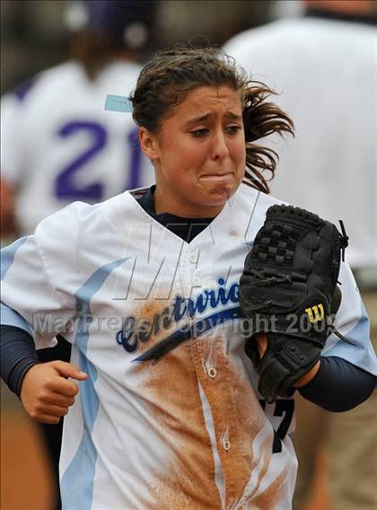 Thumbnail 2 in Santana vs University City (CIF SDS D3 Final) photogallery.