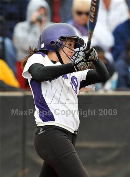Thumbnail 2 in Santana vs University City (CIF SDS D3 Final) photogallery.
