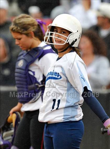 Thumbnail 3 in Santana vs University City (CIF SDS D3 Final) photogallery.