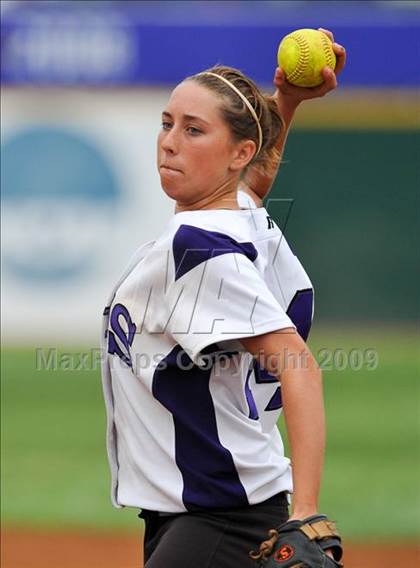 Thumbnail 2 in Santana vs University City (CIF SDS D3 Final) photogallery.