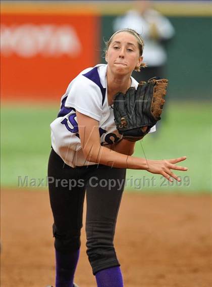 Thumbnail 3 in Santana vs University City (CIF SDS D3 Final) photogallery.