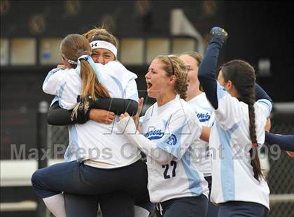 Thumbnail 2 in Santana vs University City (CIF SDS D3 Final) photogallery.