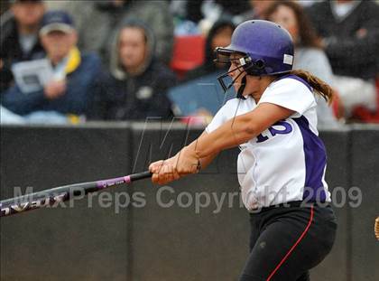 Thumbnail 3 in Santana vs University City (CIF SDS D3 Final) photogallery.
