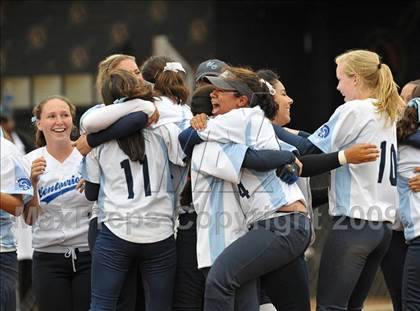 Thumbnail 1 in Santana vs University City (CIF SDS D3 Final) photogallery.