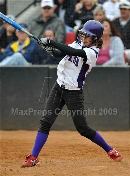 Thumbnail 3 in Santana vs University City (CIF SDS D3 Final) photogallery.