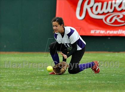 Thumbnail 3 in Santana vs University City (CIF SDS D3 Final) photogallery.
