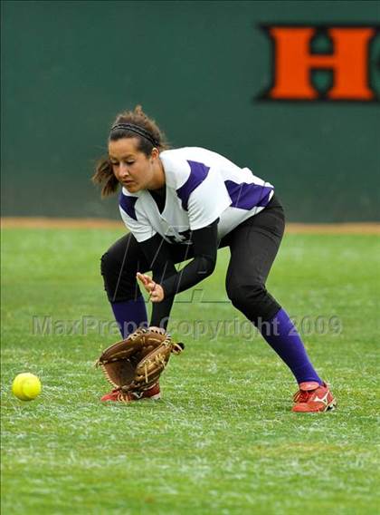 Thumbnail 1 in Santana vs University City (CIF SDS D3 Final) photogallery.