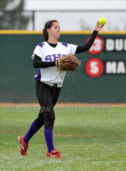 Thumbnail 1 in Santana vs University City (CIF SDS D3 Final) photogallery.